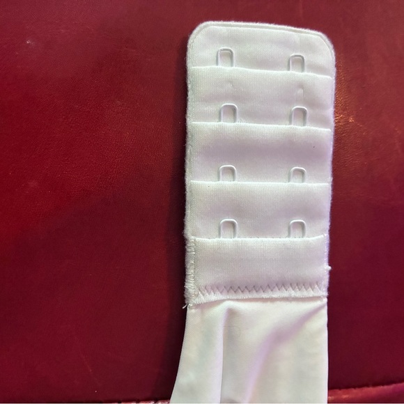 Victoria's Secret Women’s T-Shirt Full Coverage Push Up Underwire Bra, 34D - Picture 6 of 13